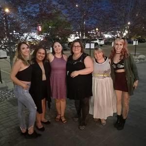 Meet your Posher, Ashley